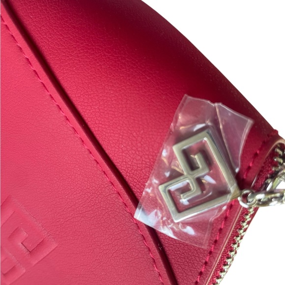 New Red Givenchy VIP Vegan Leather Clitch/ Pouch with Givenchy Zipper Pull - Picture 4 of 5